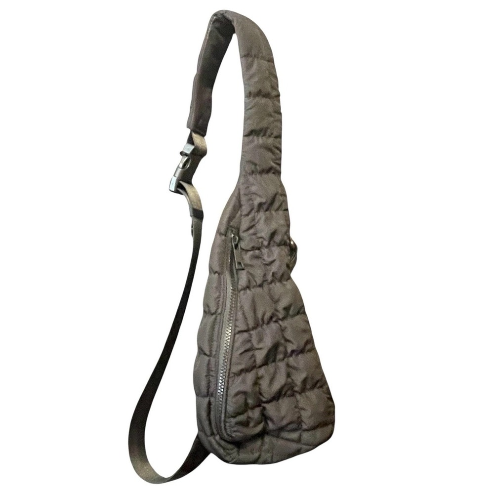 Do Everything In Love adjustable Buckle Strap Quilted Sling Fanny Pack Bag Black